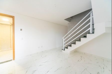 Apartamento à venda com 95m², 2 quartos e 1 vaga Apartamento à venda com 95m², 2 quartos e 1 vagaSala