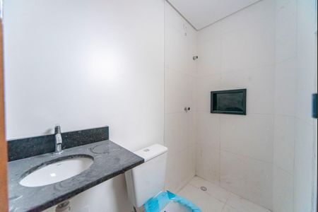 Apartamento à venda com 95m², 2 quartos e 1 vaga Apartamento à venda com 95m², 2 quartos e 1 vagaBanheiro do Quarto 2
