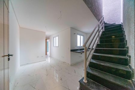 Apartamento à venda com 83m², 2 quartos e 1 vaga Apartamento à venda com 83m², 2 quartos e 1 vagaSala
