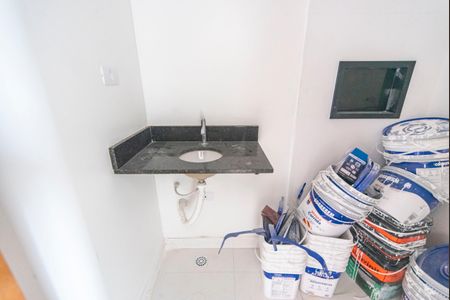 Apartamento à venda com 88m², 2 quartos e 1 vaga Apartamento à venda com 88m², 2 quartos e 1 vagaBanheiro