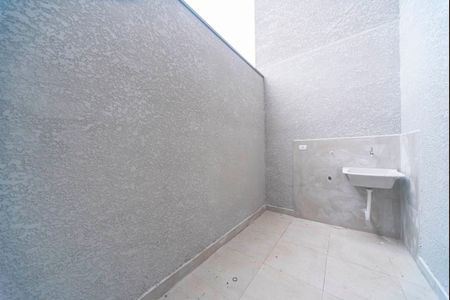 Apartamento à venda com 42m², 2 quartos e 1 vaga Apartamento à venda com 42m², 2 quartos e 1 vagaÁrea de Serviço