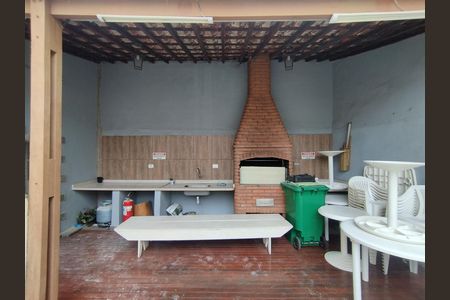Apartamento à venda com 58m², 2 quartos e 1 vaga Apartamento à venda com 58m², 2 quartos e 1 vagaÁrea comum - Churrasqueira