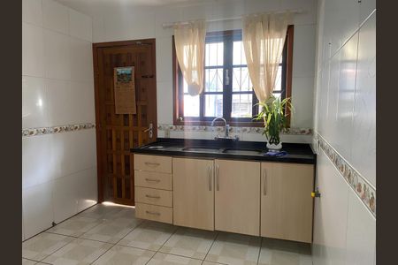 Casa para alugar com 80m², 2 quartos e 3 vagas Casa para alugar com 80m², 2 quartos e 3 vagasCozinha
