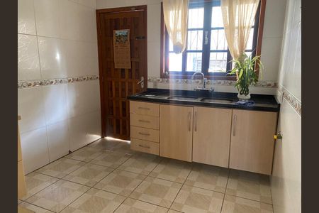 Casa para alugar com 80m², 2 quartos e 3 vagas Casa para alugar com 80m², 2 quartos e 3 vagasCozinha