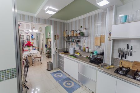 Apartamento à venda com 92m², 3 quartos e 2 vagas Apartamento à venda com 92m², 3 quartos e 2 vagasCozinha