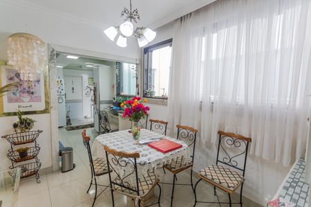 Apartamento à venda com 92m², 3 quartos e 2 vagas Apartamento à venda com 92m², 3 quartos e 2 vagasCopa