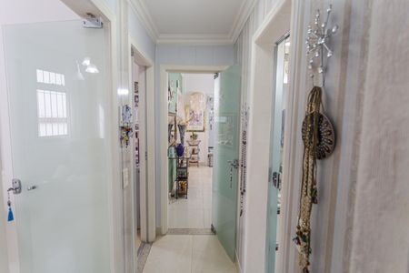 Apartamento à venda com 92m², 3 quartos e 2 vagas Apartamento à venda com 92m², 3 quartos e 2 vagasCorredor