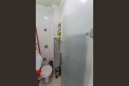 Apartamento à venda com 92m², 3 quartos e 2 vagas Apartamento à venda com 92m², 3 quartos e 2 vagasBanheiro de serviço