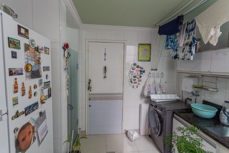 Apartamento à venda com 92m², 3 quartos e 2 vagas Apartamento à venda com 92m², 3 quartos e 2 vagasÁrea de Serviço