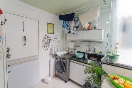 Apartamento à venda com 92m², 3 quartos e 2 vagas Apartamento à venda com 92m², 3 quartos e 2 vagasÁrea de Serviço