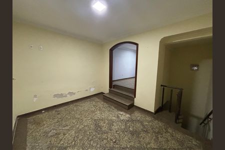 Casa à venda com 369m², 4 quartos e 2 vagas Casa à venda com 369m², 4 quartos e 2 vagasSala de Jantar