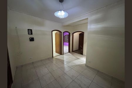 Casa à venda com 369m², 4 quartos e 2 vagas Casa à venda com 369m², 4 quartos e 2 vagasQuarto 2