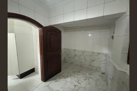 Casa à venda com 369m², 4 quartos e 2 vagas Casa à venda com 369m², 4 quartos e 2 vagasCozinha