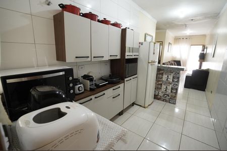 Casa à venda com 80m², 2 quartos e 1 vaga