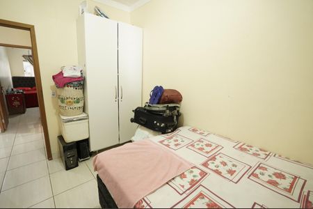 Casa à venda com 80m², 2 quartos e 1 vaga