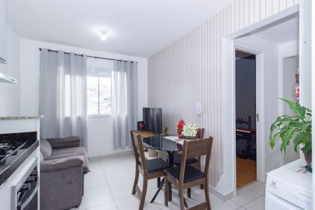 Apartamento para alugar com 33m², 2 quartos e sem vaga Apartamento para alugar com 33m², 2 quartos e sem vagaSala
