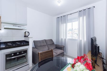 Apartamento para alugar com 33m², 2 quartos e sem vaga Apartamento para alugar com 33m², 2 quartos e sem vagaSala