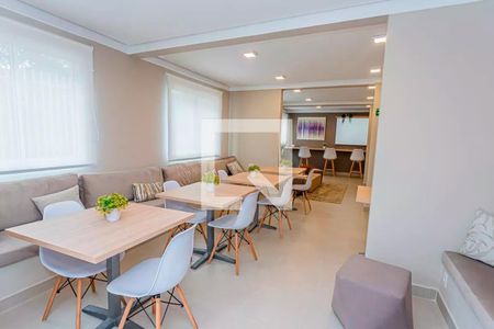 Apartamento para alugar com 33m², 2 quartos e sem vaga Apartamento para alugar com 33m², 2 quartos e sem vagaÁrea comum - Salão de festas