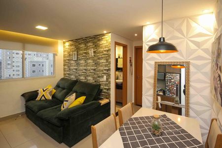 Sala de apartamento à venda com 2 quartos, 48m² em Cidade São Mateus, São Paulo