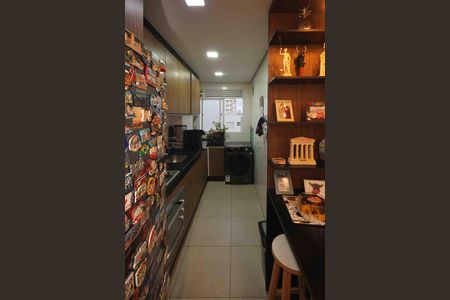 Apartamento à venda com 48m², 2 quartos e 1 vaga Apartamento à venda com 48m², 2 quartos e 1 vagaCozinha e Área de Serviço