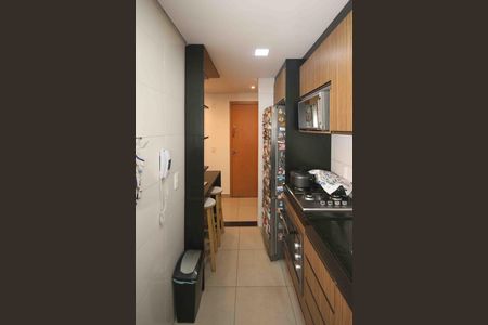 Apartamento à venda com 48m², 2 quartos e 1 vaga Apartamento à venda com 48m², 2 quartos e 1 vagaCozinha e Área de Serviço