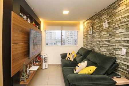 Sala de apartamento à venda com 2 quartos, 48m² em Cidade São Mateus, São Paulo