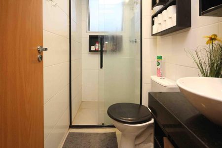 Apartamento à venda com 48m², 2 quartos e 1 vaga Apartamento à venda com 48m², 2 quartos e 1 vagaBanheiro