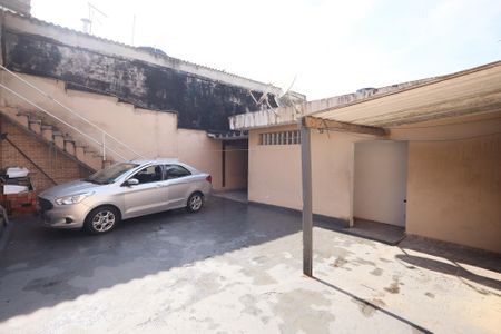 Casa para alugar com 150m², 2 quartos e 1 vaga Casa para alugar com 150m², 2 quartos e 1 vagaQuintal