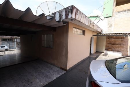 Casa para alugar com 150m², 2 quartos e 1 vaga Casa para alugar com 150m², 2 quartos e 1 vagaQuintal