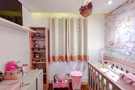 Apartamento à venda com 220m², 3 quartos e 4 vagasQuarto 2 - Suíte