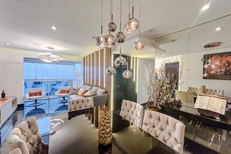 Sala de apartamento à venda com 3 quartos, 220m² em Tatuapé, São Paulo