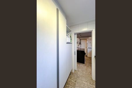 Apartamento à venda com 220m², 3 quartos e 4 vagasÁrea de Serviço