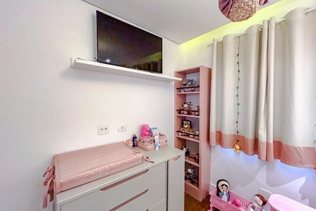 Apartamento à venda com 220m², 3 quartos e 4 vagasQuarto 2 - Suíte