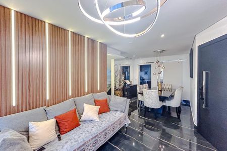 Apartamento à venda com 220m², 3 quartos e 4 vagasSala