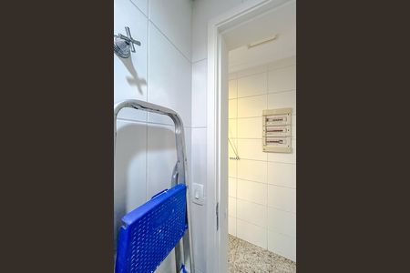 Apartamento à venda com 220m², 3 quartos e 4 vagasBanheiro de serviço