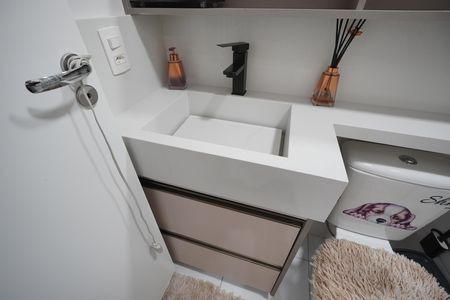 Apartamento para alugar com 45m², 2 quartos e sem vagaBanheiro