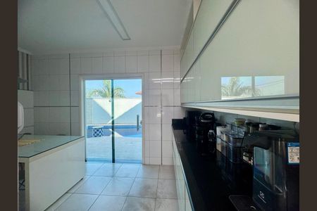 Casa à venda com 360m², 3 quartos e 4 vagas