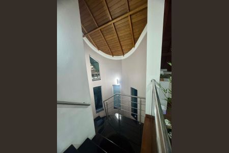 Casa à venda com 360m², 3 quartos e 4 vagas