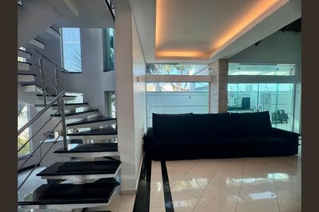 Casa à venda com 360m², 3 quartos e 4 vagas