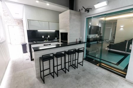 Casa à venda com 360m², 3 quartos e 4 vagas Casa à venda com 360m², 3 quartos e 4 vagasChurrasqueira