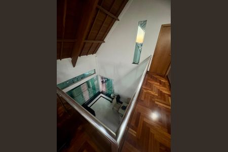 Casa à venda com 360m², 3 quartos e 4 vagas