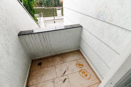 Casa à venda com 360m², 3 quartos e 4 vagas Casa à venda com 360m², 3 quartos e 4 vagasVaranda - Suíte 1