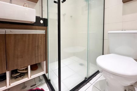 Apartamento à venda com 51m², 2 quartos e 1 vaga Apartamento à venda com 51m², 2 quartos e 1 vagaBanheiro Social