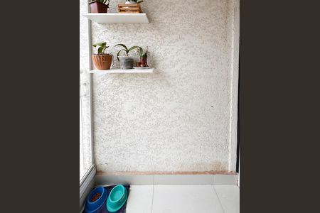 Apartamento à venda com 51m², 2 quartos e 1 vaga Apartamento à venda com 51m², 2 quartos e 1 vagaSacada