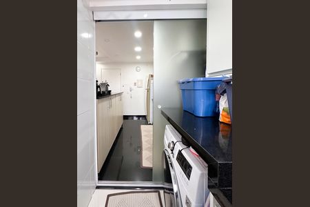 Apartamento à venda com 51m², 2 quartos e 1 vaga Apartamento à venda com 51m², 2 quartos e 1 vagaÁrea de Serviço