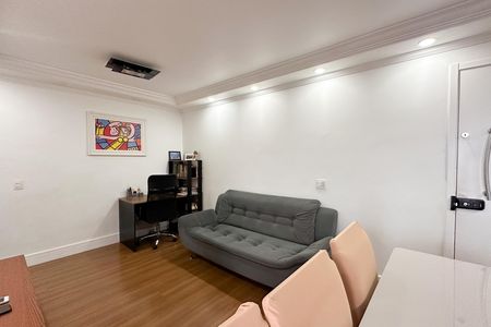Apartamento à venda com 51m², 2 quartos e 1 vaga Apartamento à venda com 51m², 2 quartos e 1 vagaSala