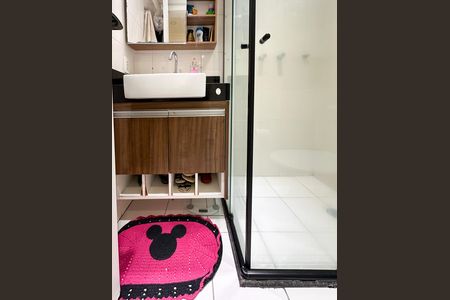 Apartamento à venda com 51m², 2 quartos e 1 vaga Apartamento à venda com 51m², 2 quartos e 1 vagaBanheiro Social