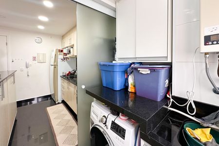 Apartamento à venda com 51m², 2 quartos e 1 vaga Apartamento à venda com 51m², 2 quartos e 1 vagaÁrea de Serviço