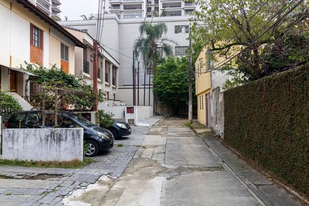 Casa de condomínio à venda com 51m², 2 quartos e 1 vaga Casa de condomínio à venda com 51m², 2 quartos e 1 vagaÁrea comum