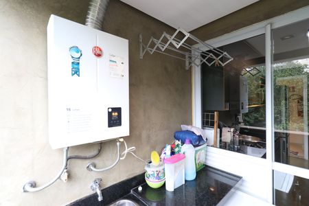 Apartamento à venda com 55m², 1 quarto e 2 vagasCozinha e Área de Serviço